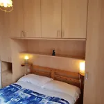 House * カモーリ